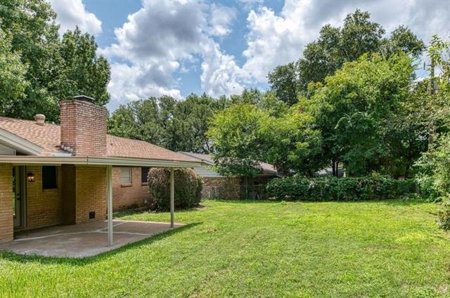 Building Photo - 4609 Biscayne Dr