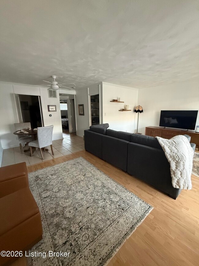 Building Photo - 1040 Cherokee Rd