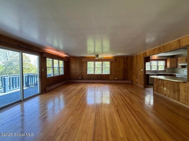 Building Photo - 4 Noonan Ln