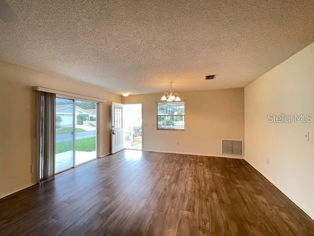 Building Photo - 2744 Collington Dr