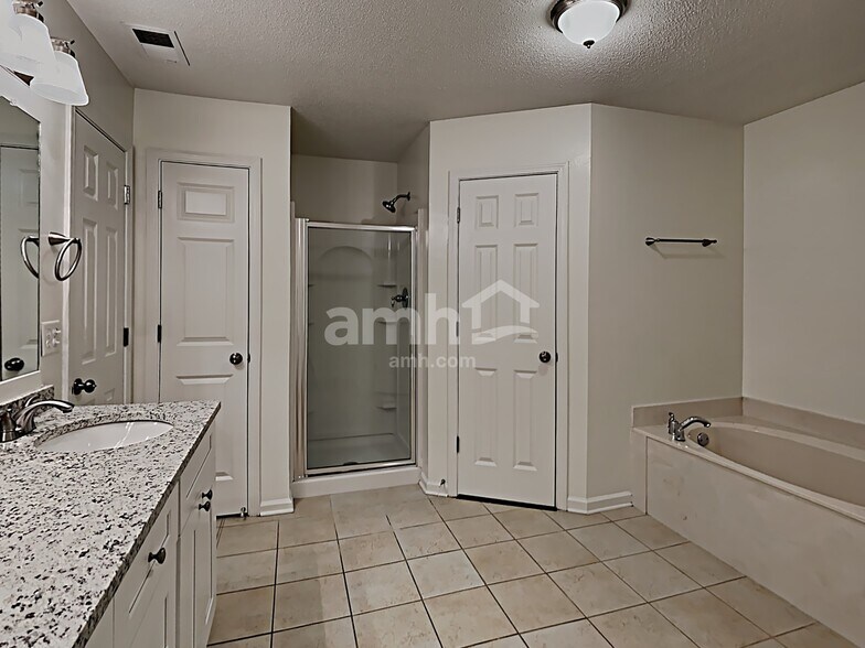 Building Photo - 11578 Milton Ridge Cove