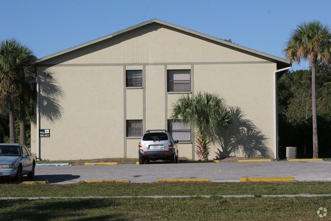 Primary Photo - Granada Apartments of Clearwater