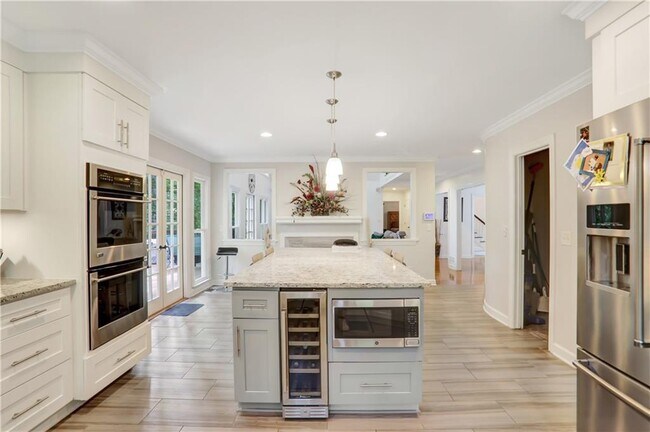 Building Photo - 745 Winterwind Way