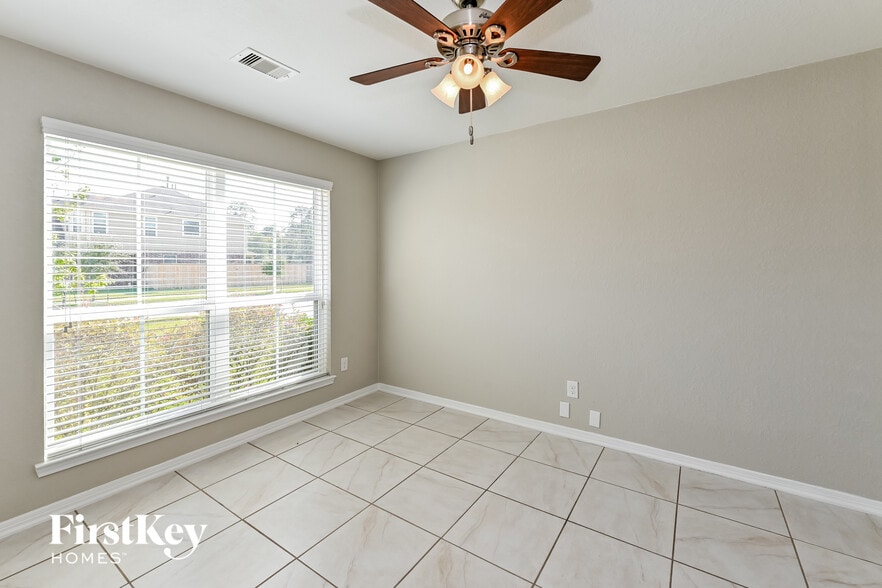 Building Photo - 29462 Ridge Clearing Trail