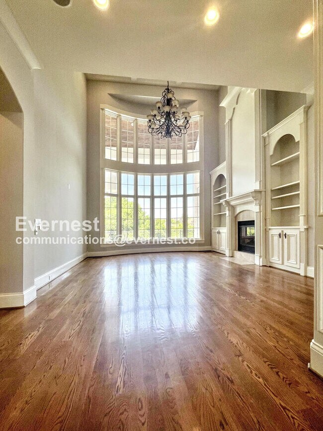 Building Photo - 9558 Hampton Reserve Dr