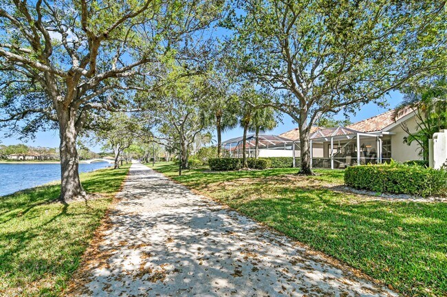 Building Photo - 7243 Elkhorn Dr