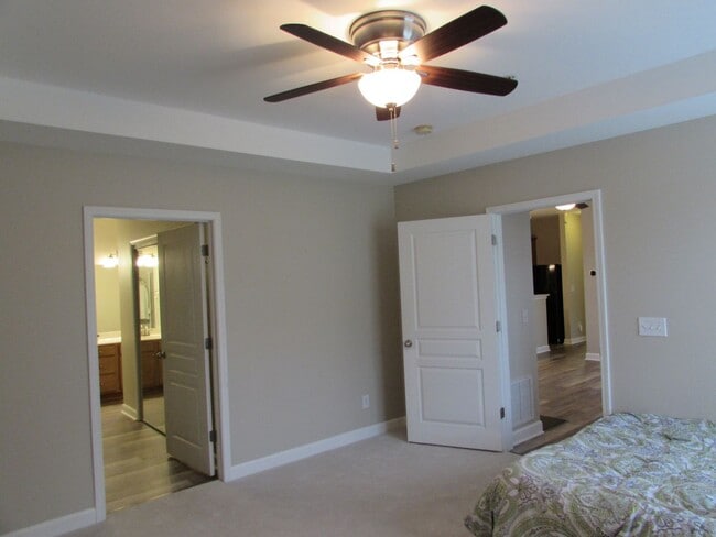 Building Photo - 10125 Westmoreland Rd