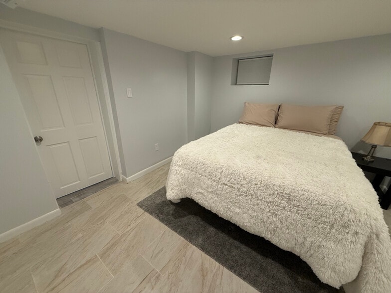 Building Photo - 1117 Fanny St