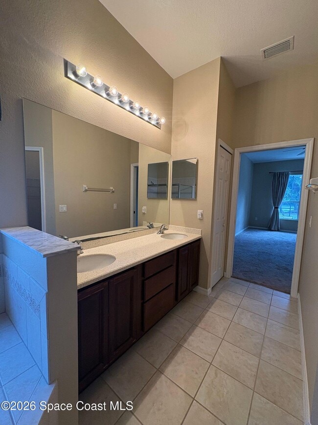Building Photo - 3185 Soft Breeze Cir