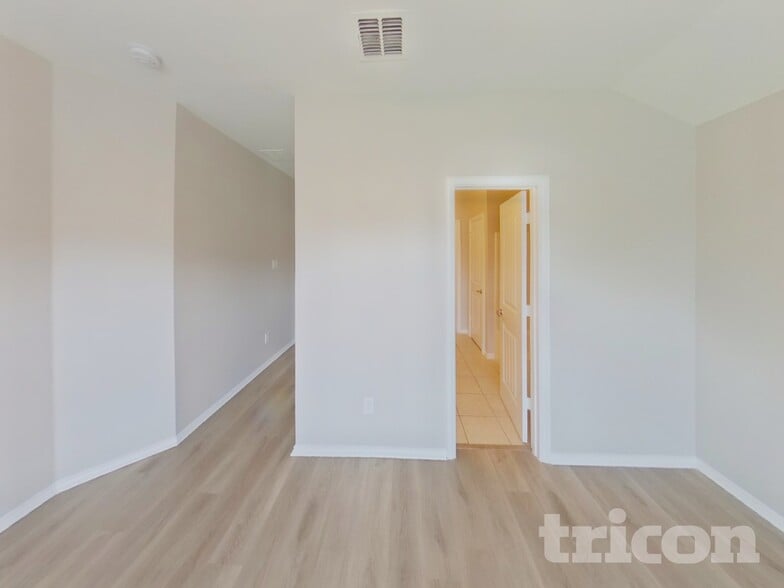 Building Photo - 9157 Abaco Way