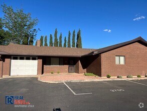 Building Photo - 2 Bed in Santa Clara