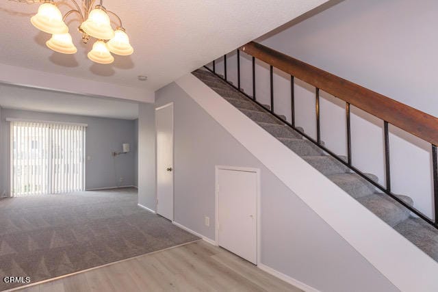 Building Photo - 209 S Ventura Rd