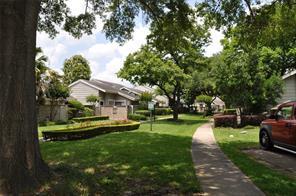 manicured complex lawn - 13012 Greenway Chase Ct