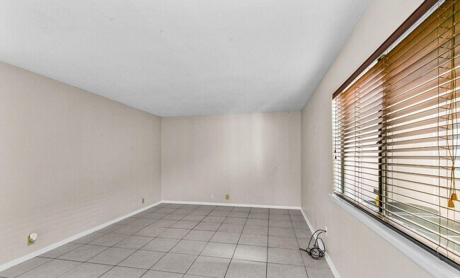 Building Photo - Live Where Convenience Meets Comfort in La...