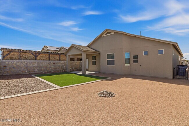 Building Photo - 14356 George Campbell Ct
