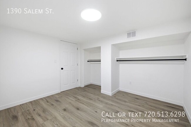 Building Photo - 1390 Salem St