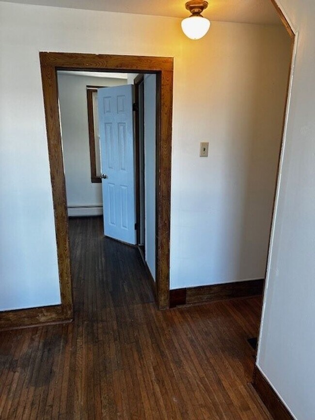Building Photo - 3 bedroom semi Etters