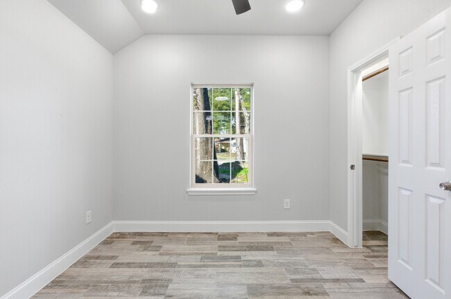 Building Photo - 7310 Foxwaithe Ln