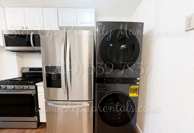 Building Photo - 22622 Twain Harte Dr