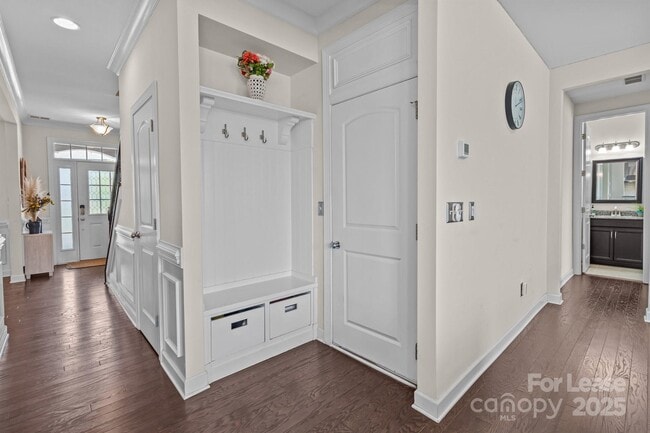 Building Photo - 2835 Berkhamstead Cir
