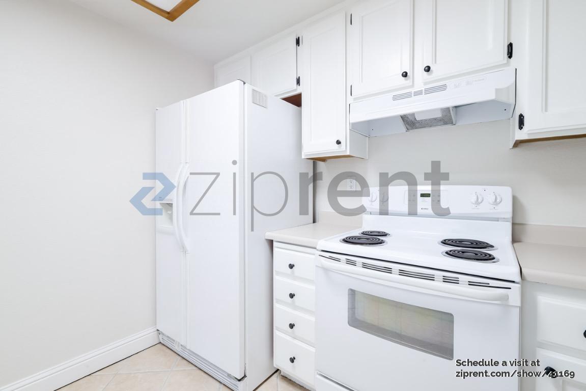 Building Photo - 1243 Andalusia Dr