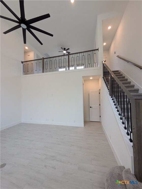 Building Photo - 1005 Easy Gruene
