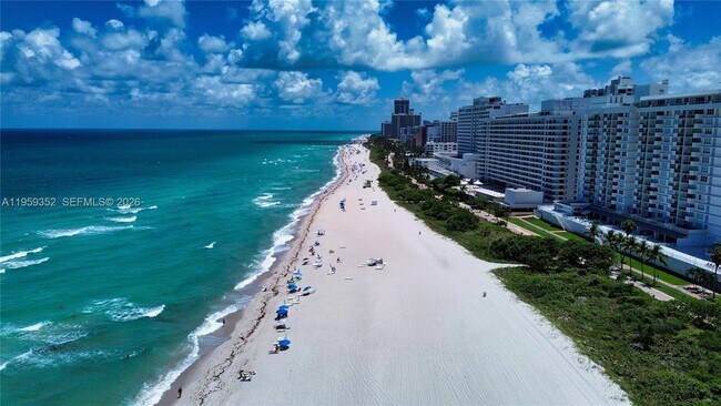 Building Photo - 5701 Collins Ave