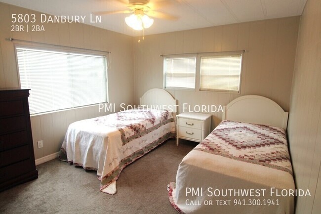 Building Photo - 5803 Danbury Ln