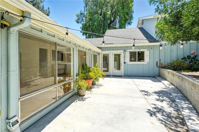 Building Photo - 8461 Valley Circle Blvd