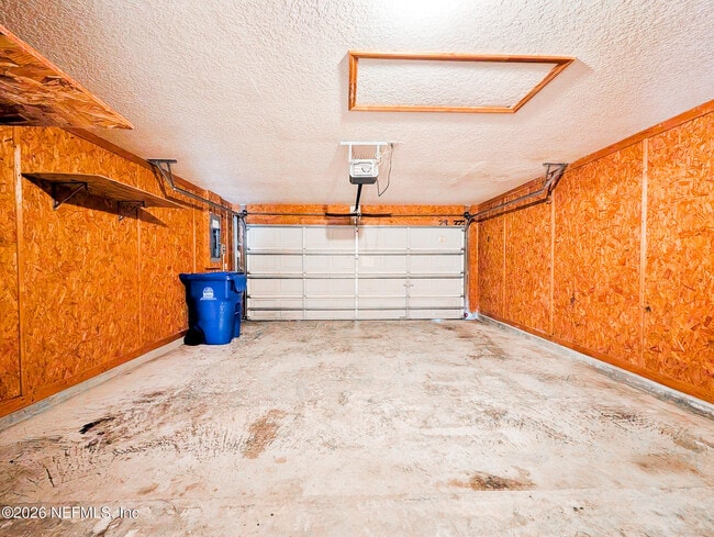 Building Photo - 893 Oak Arbor Cir