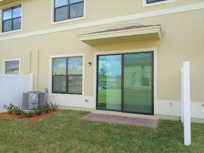 Building Photo - Vero Beach Rentals. Vero Beach Rent, LLC and Property Management Company