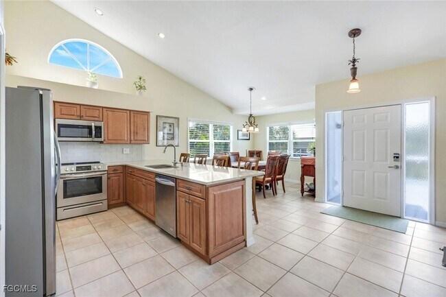 Building Photo - 21580 Indian Bayou Dr
