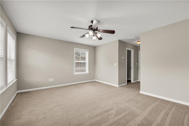Building Photo - 501 Grove Field Ct NW