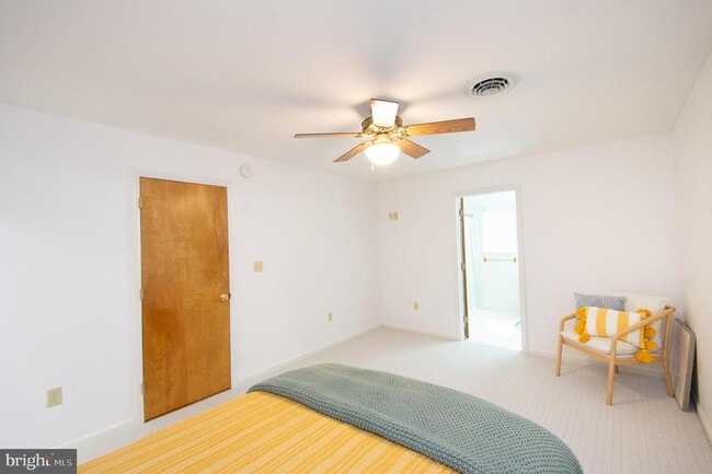 Building Photo - 110 Middle St