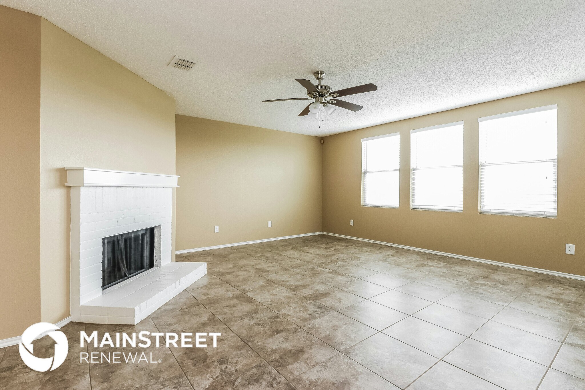 Building Photo - 3917 German Pointer Way