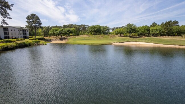 Building Photo - 410 Blue Stem Dr