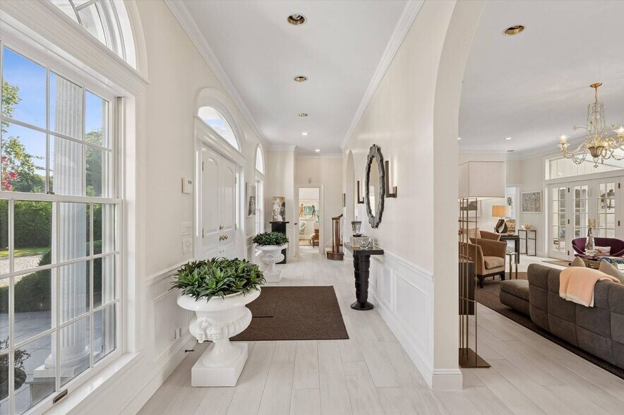 Building Photo - 31 Terry Ct