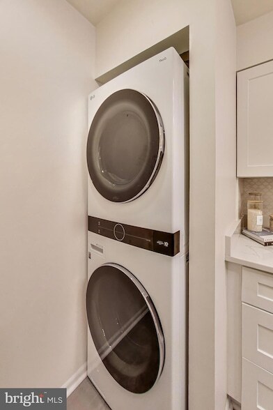 Building Photo - 5821 Inman Park Cir