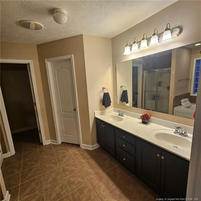 Building Photo - 129 Barkley Ct