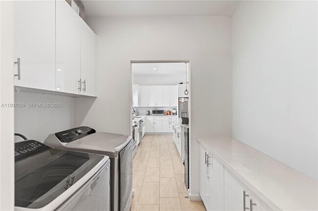 Building Photo - 10925 SW 218th Terrace