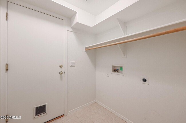 Building Photo - 16208 W Acapulco Cir