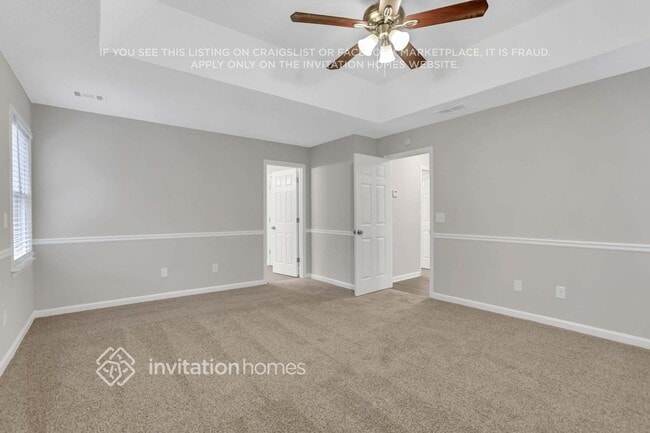 Building Photo - 1405 Silver Fox Run