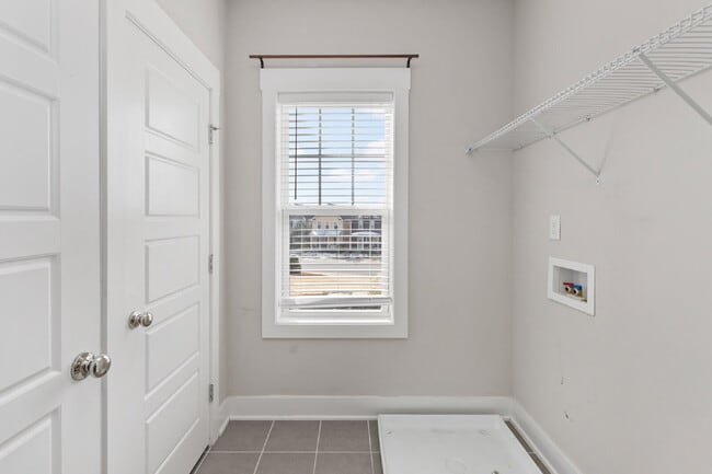 Building Photo - Charming 3-Bed Home with Spacious Layout in Wendell Falls