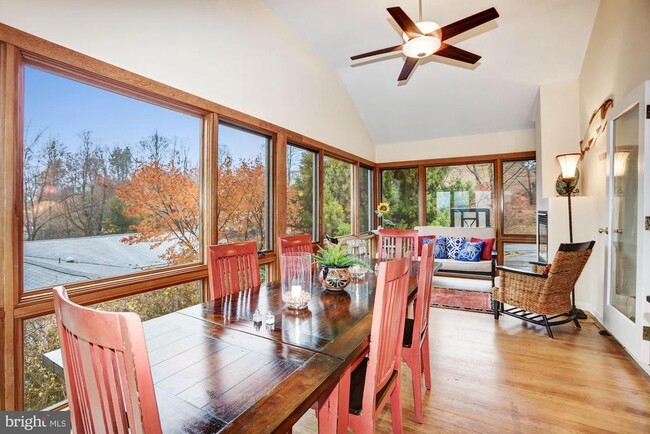 Building Photo - 209 Winchester Beach Dr