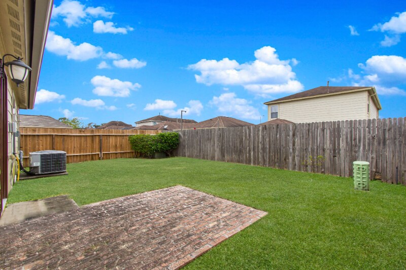 Building Photo - 2930 Ribbon Creek Way