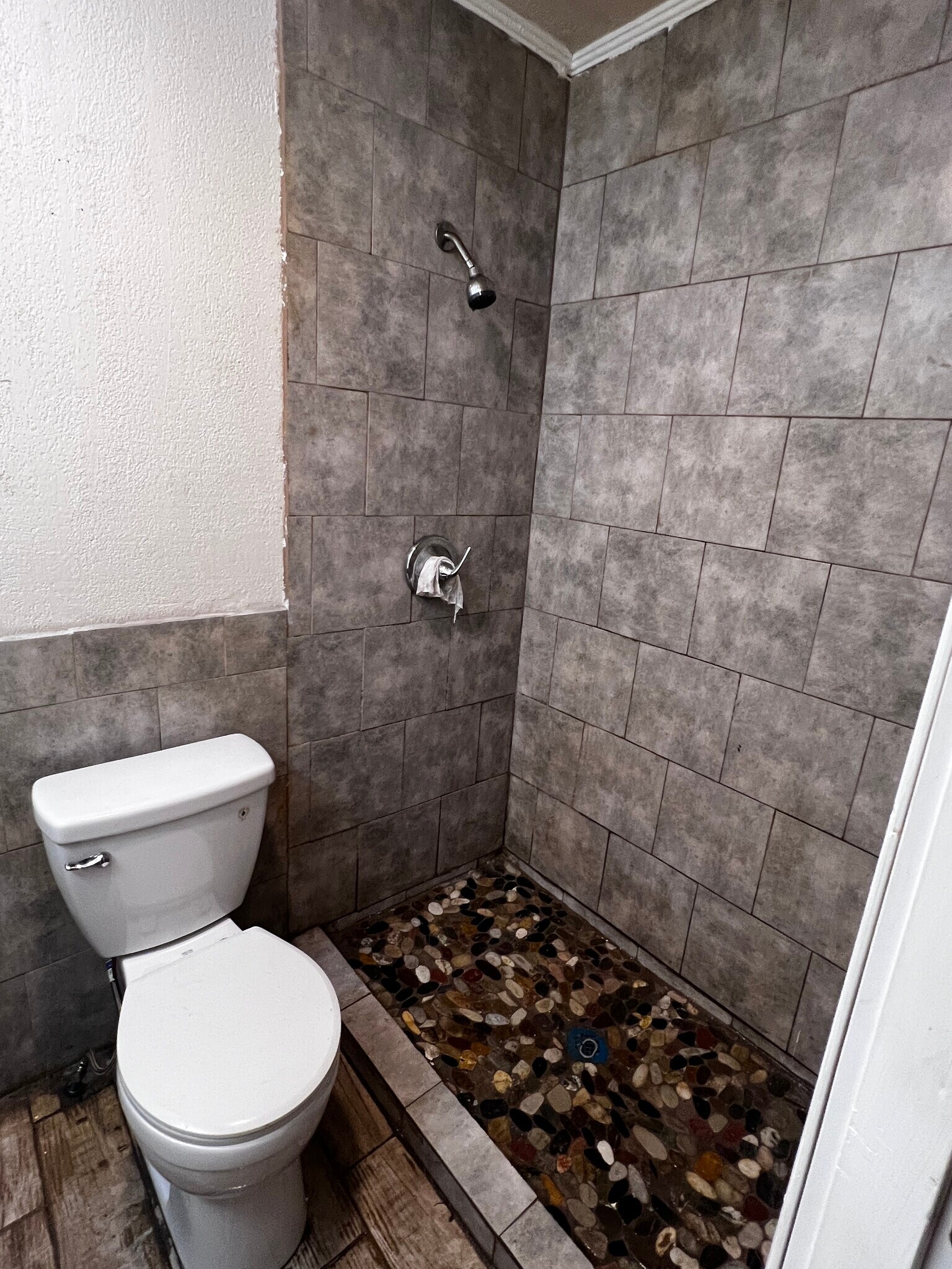 Building Photo - 3468 Shenandoah Dr