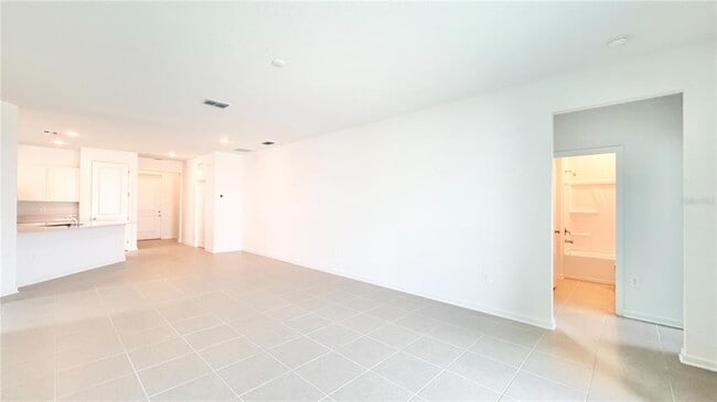Building Photo - 5157 Green Belt Dr