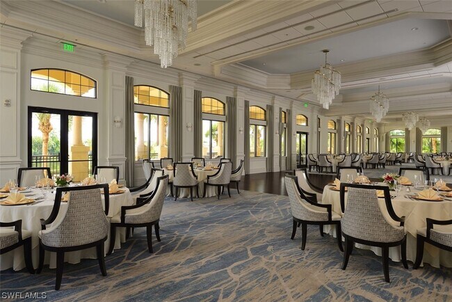 Building Photo - 20201 Burnside Pl