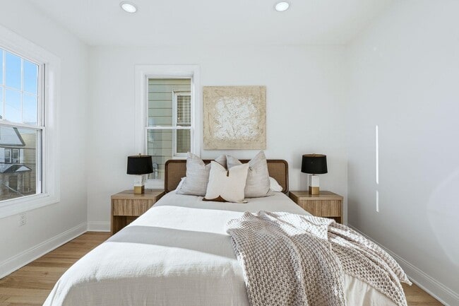 Building Photo - 23 Randolph Ave