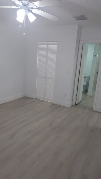 Building Photo - 18344 NW 68th Ave